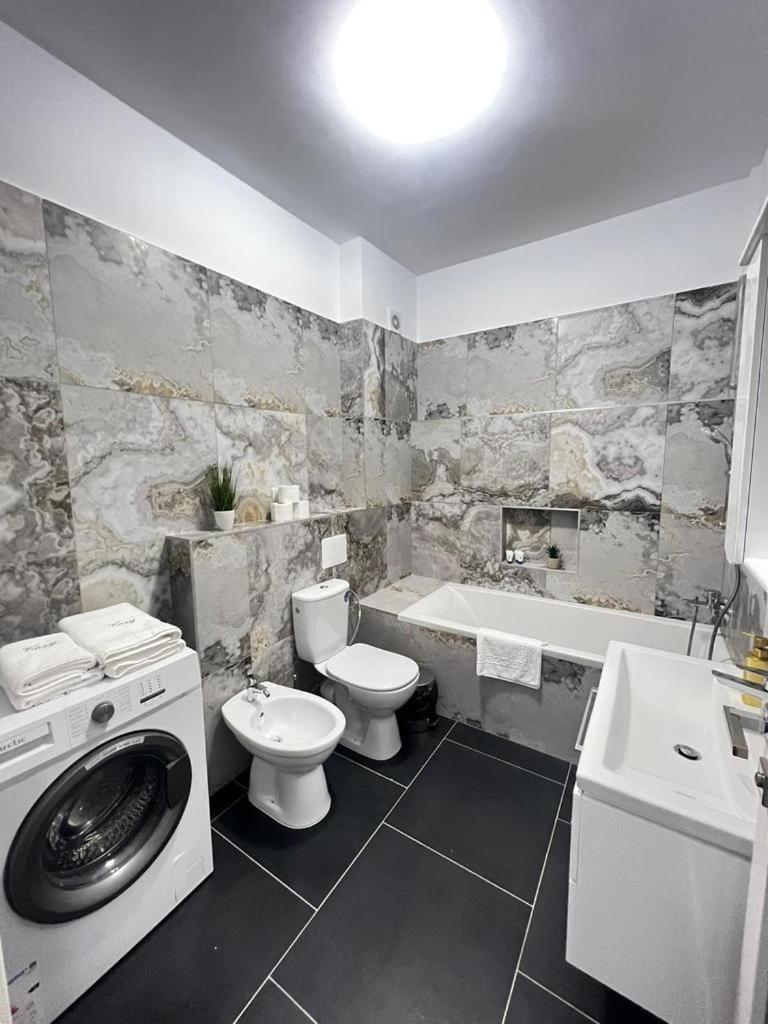 Luxury Cozy Apartments Suceava Extérieur photo