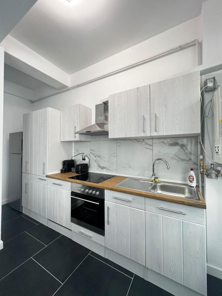 Luxury Cozy Apartments Suceava Extérieur photo